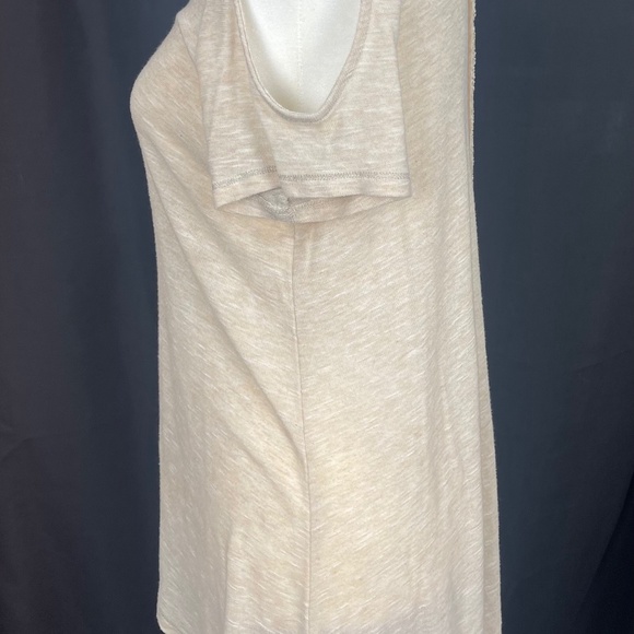 Cream Casual Chic Tee - Picture 2 of 3